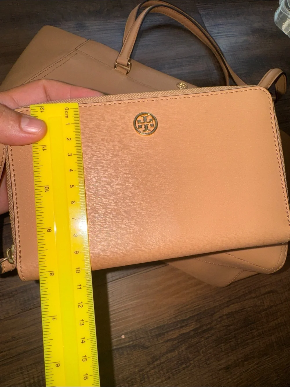 Tory Burch gorgeous authentic